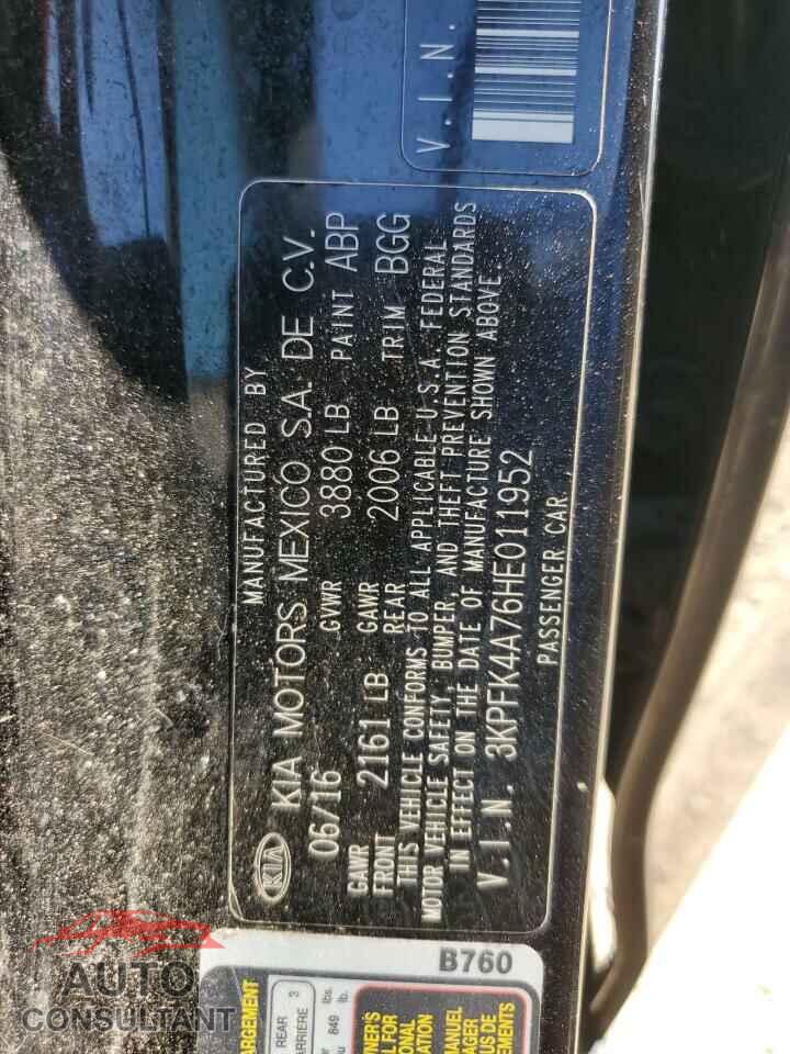 KIA FORTE 2017 - 3KPFK4A76HE011952