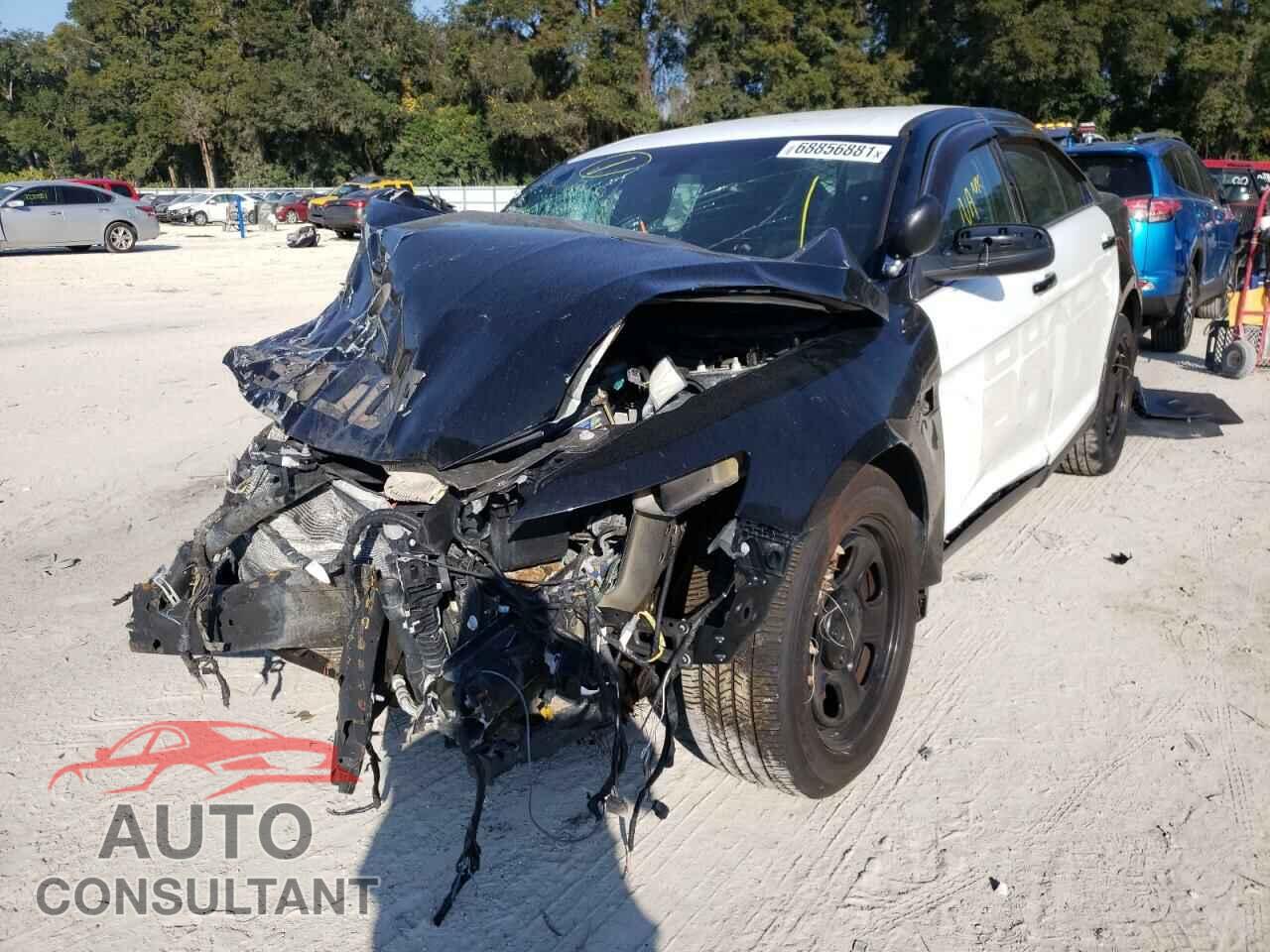 FORD TAURUS 2017 - 1FAHP2L80HG118943