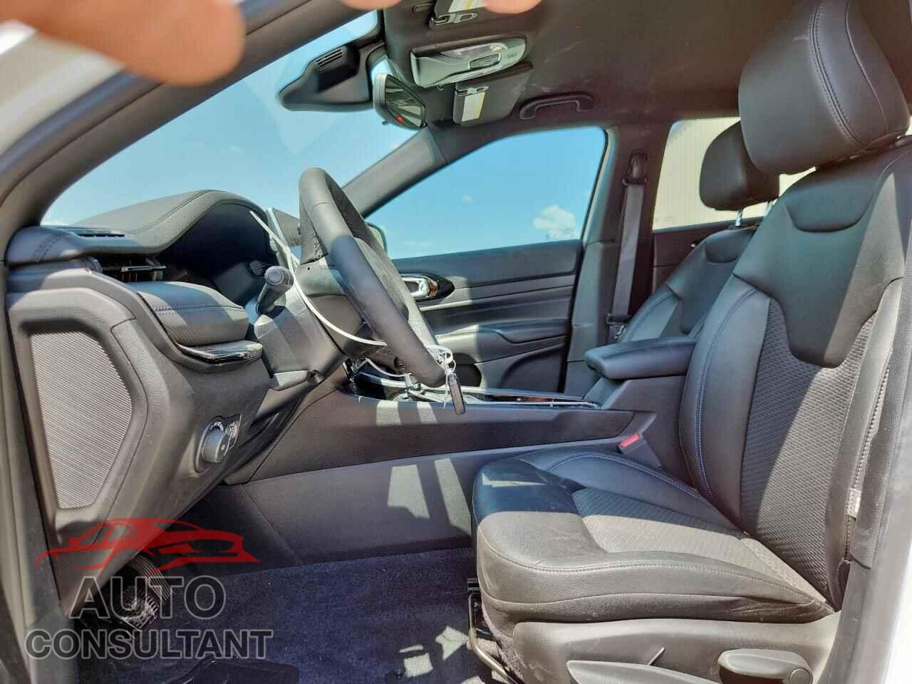 JEEP COMPASS 2025 - 3C4NJDBN5ST528643