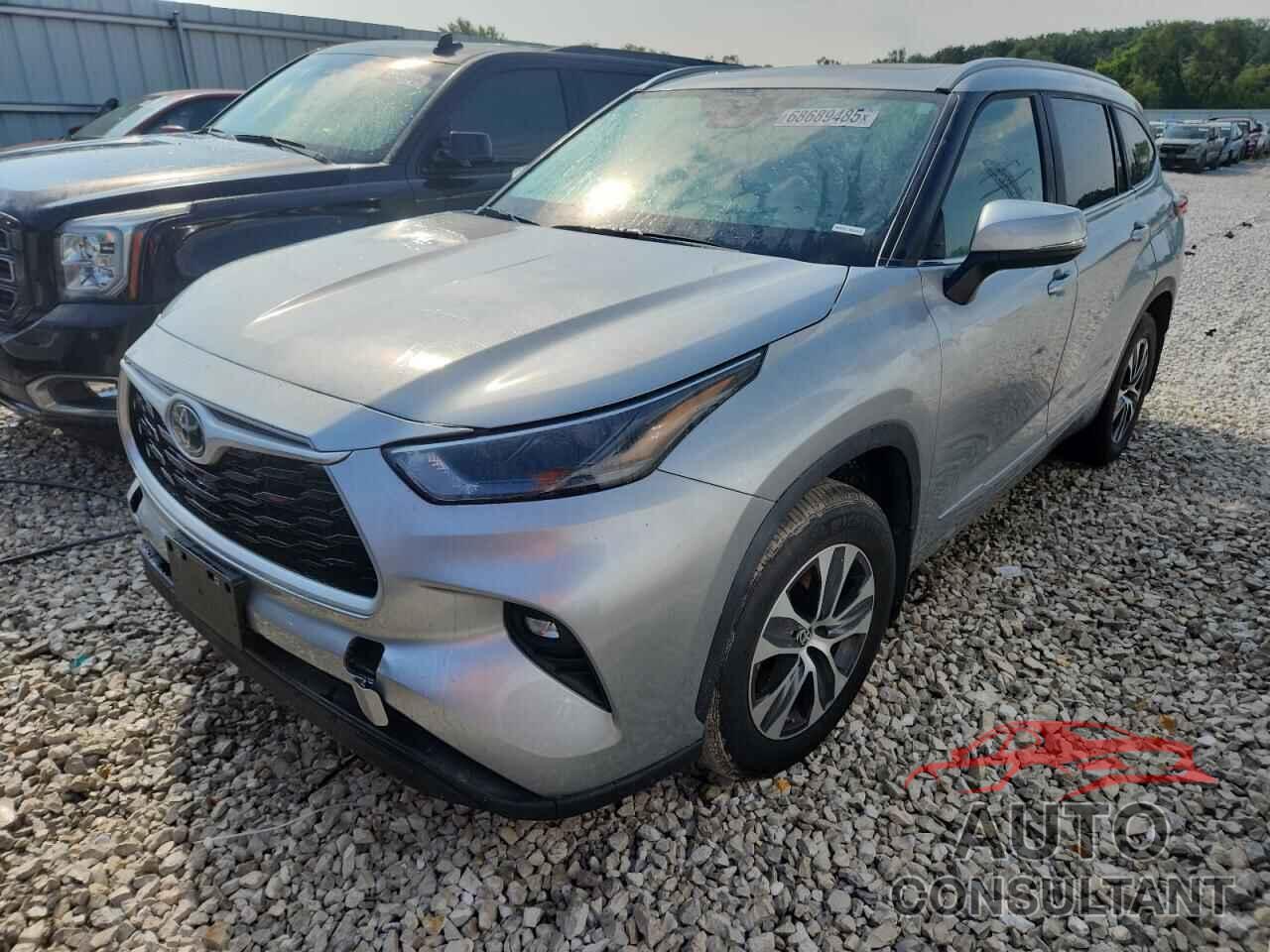 TOYOTA HIGHLANDER 2023 - 5TDKDRBH5PS505382