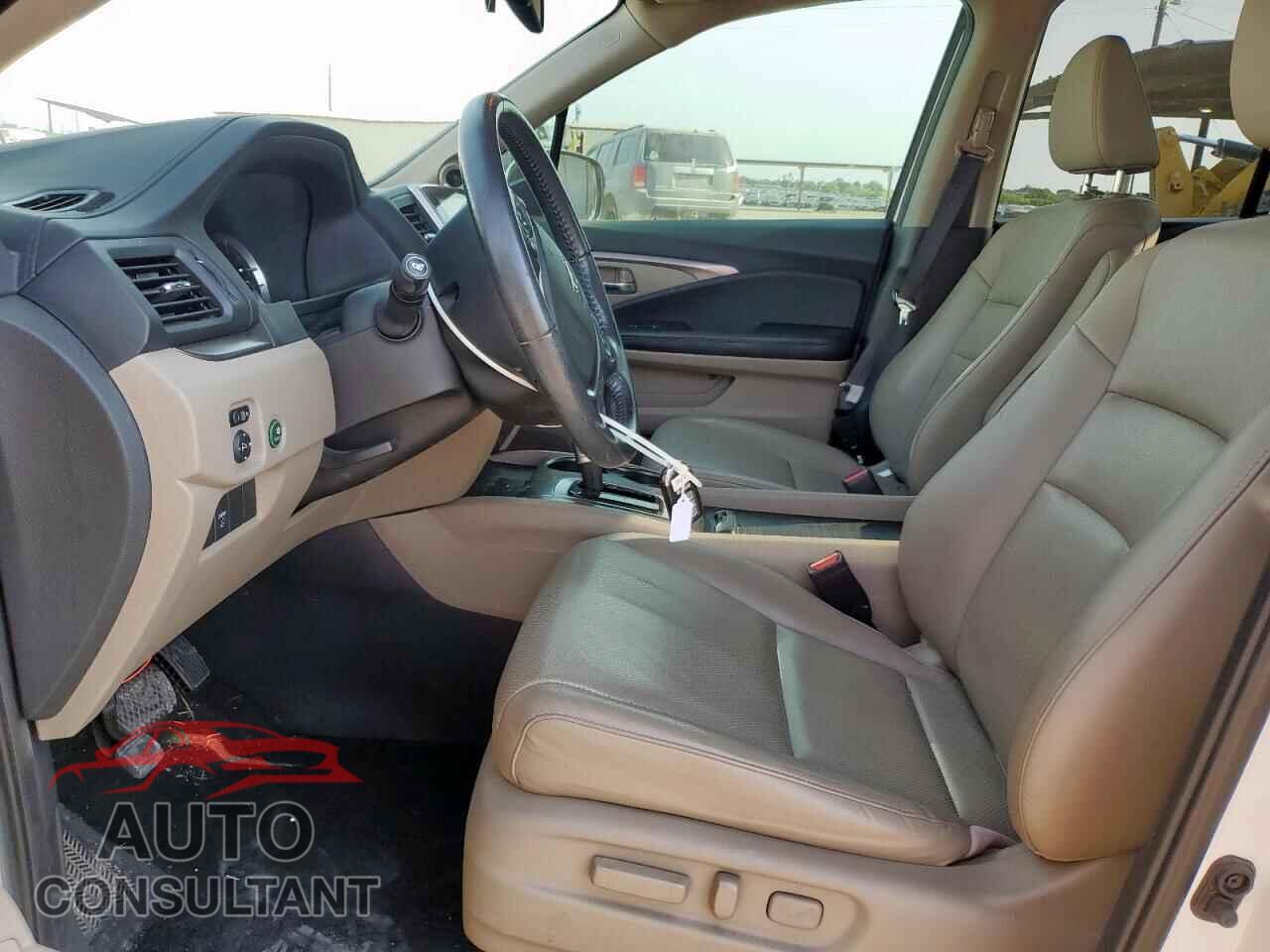 HONDA RIDGELINE 2017 - 5FPYK2F64HB001399