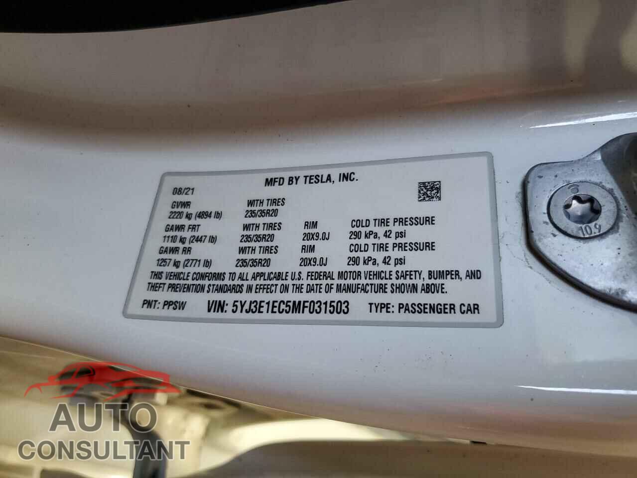 TESLA MODEL 3 2021 - 5YJ3E1EC5MF031503
