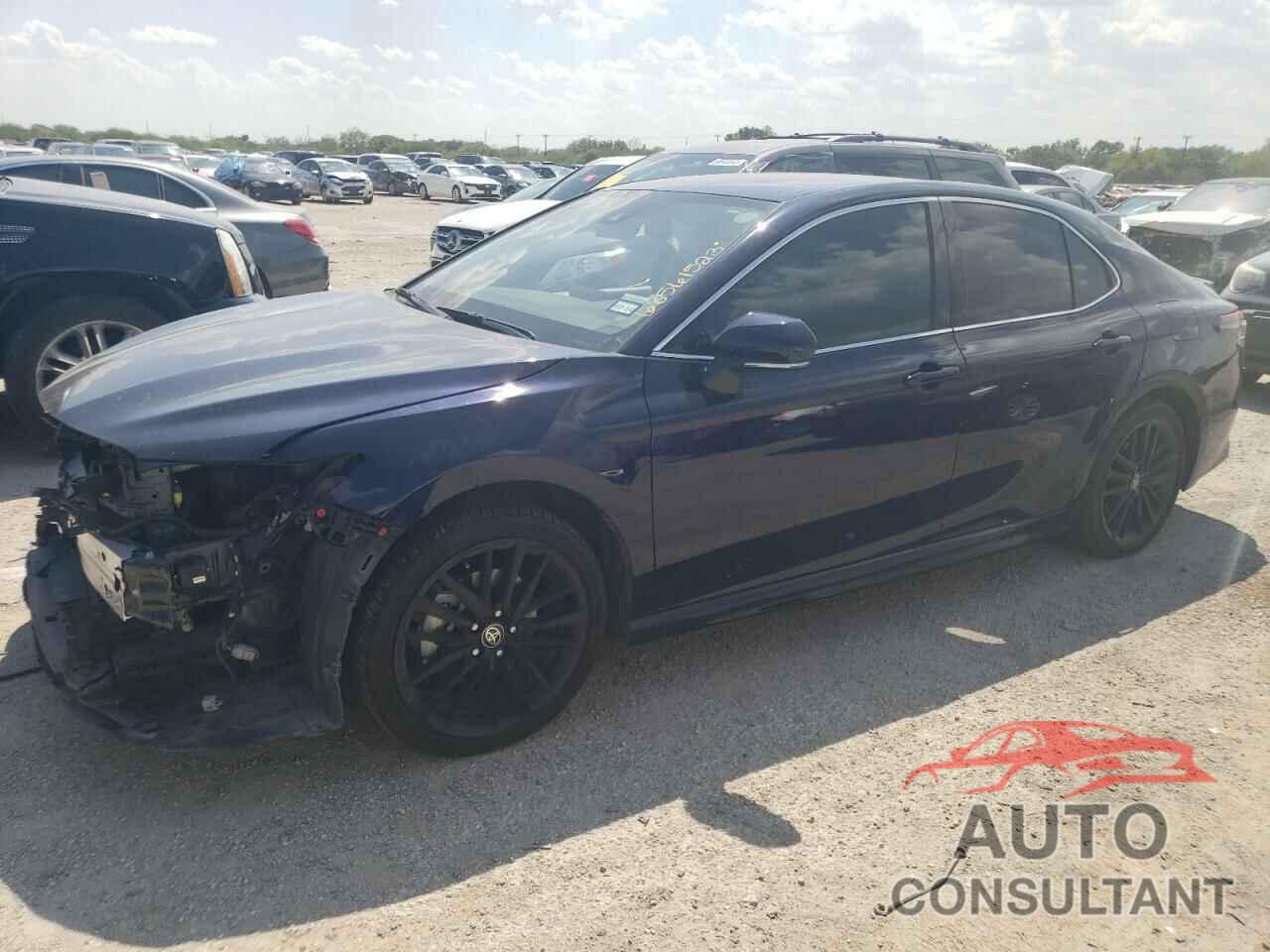 TOYOTA CAMRY 2022 - 4T1K61AK0NU059137