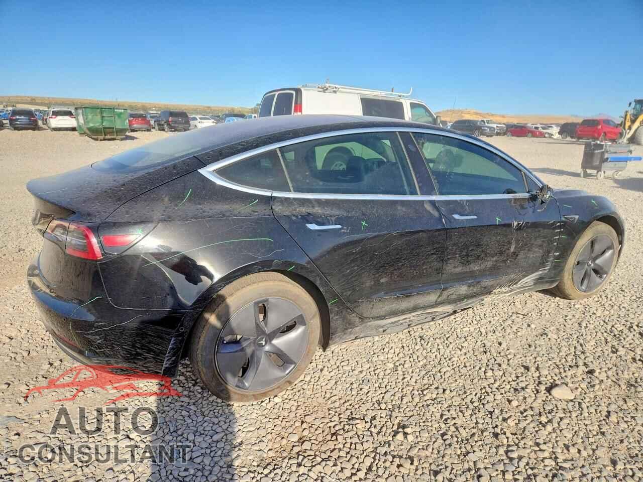TESLA MODEL 3 2018 - 5YJ3E1EA5JF037554