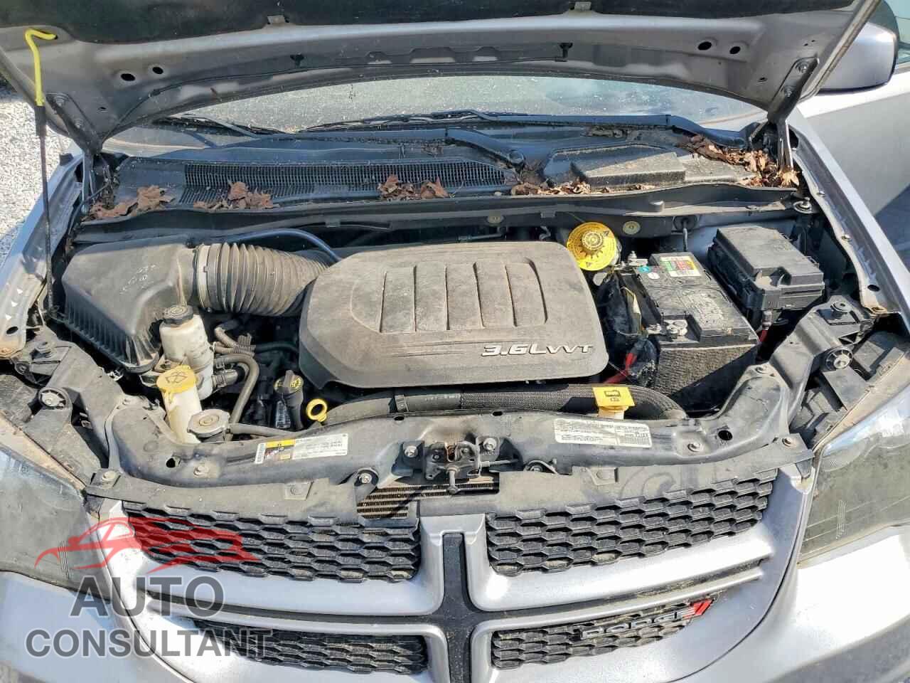 DODGE CARAVAN 2018 - 2C4RDGEG9JR343892