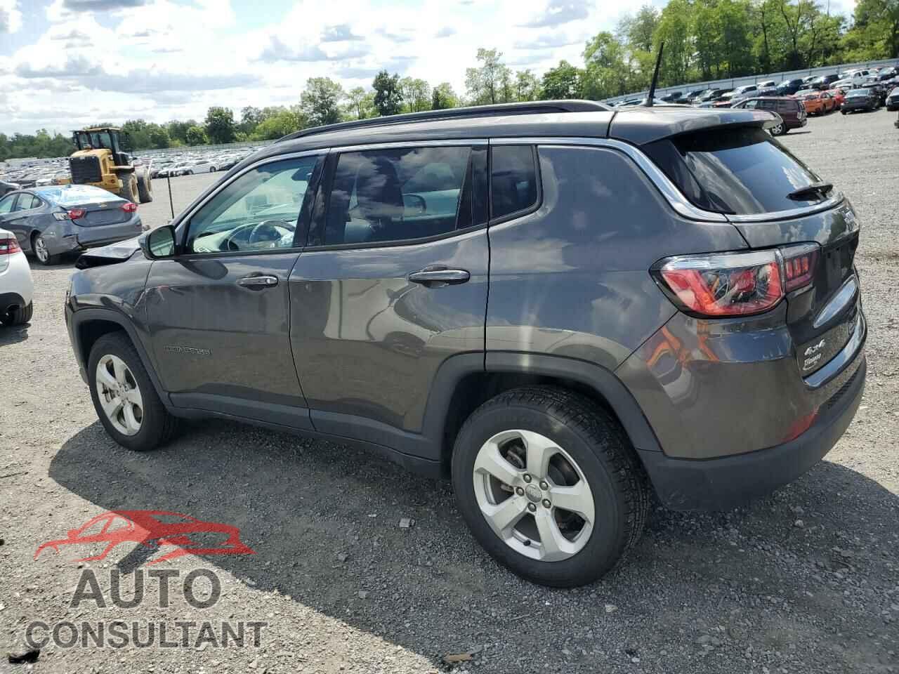 JEEP COMPASS 2018 - 3C4NJDBB1JT402705
