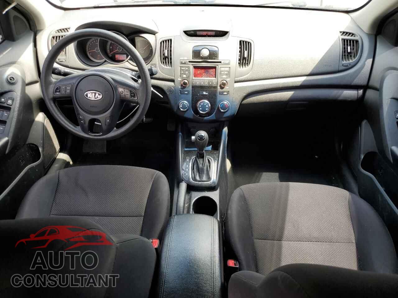 KIA FORTE 2012 - KNAFU4A23C5560394