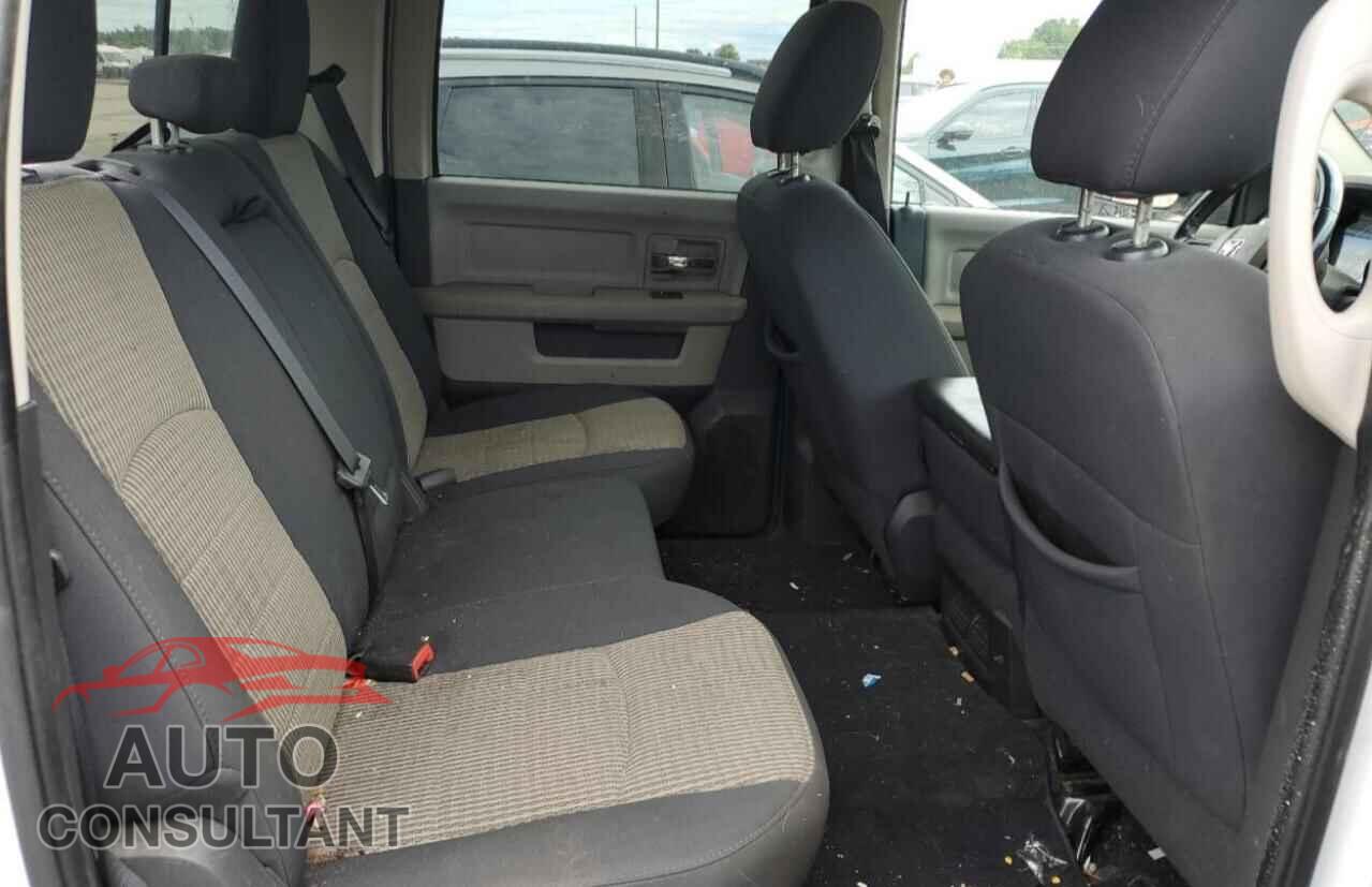 DODGE RAM 1500 2012 - 1C6RD7LT7CS123675