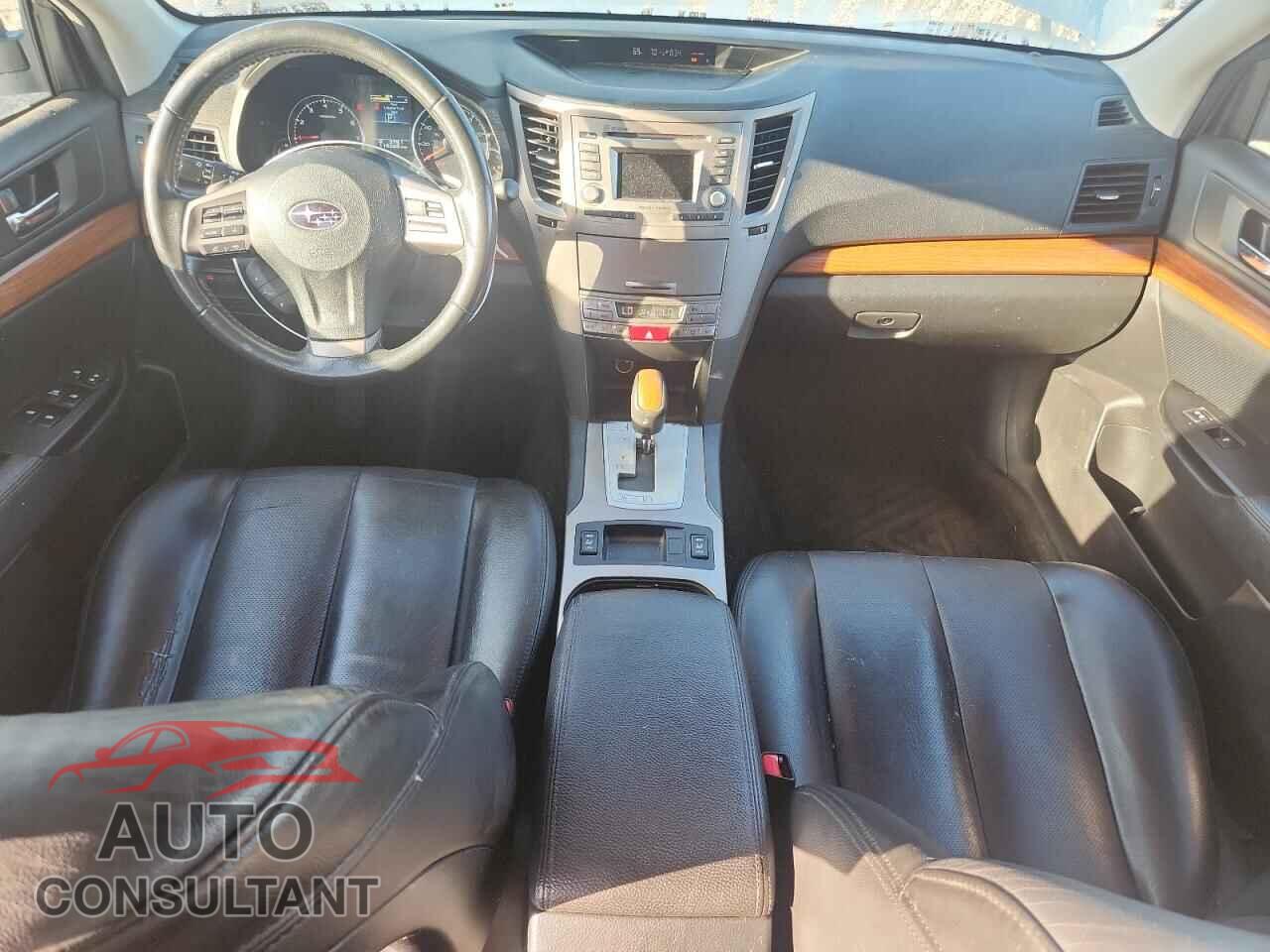 SUBARU OUTBACK 2013 - 4S4BRBKC3D3278070