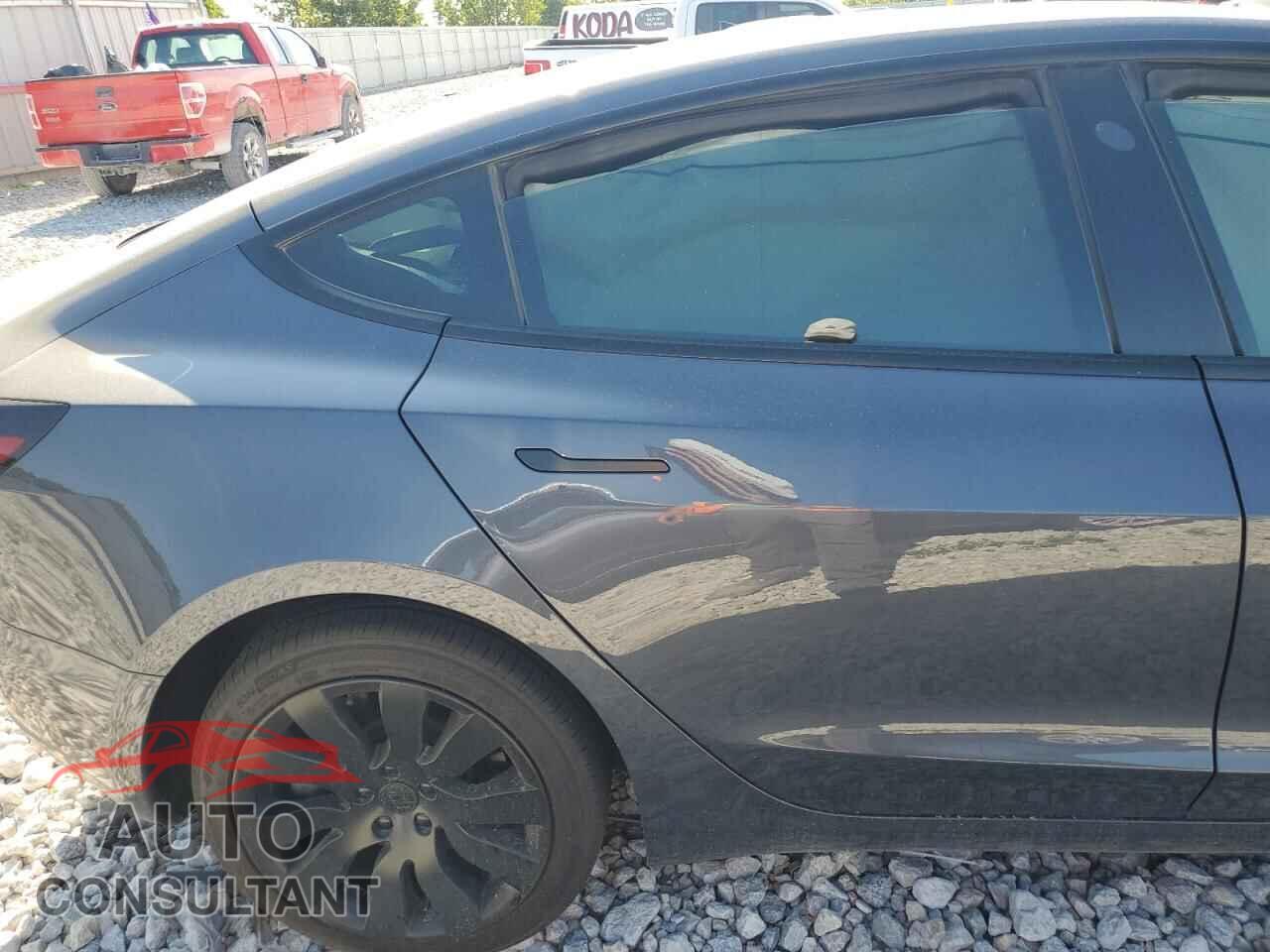 TESLA MODEL 3 2023 - 5YJ3E1EB1PF637103