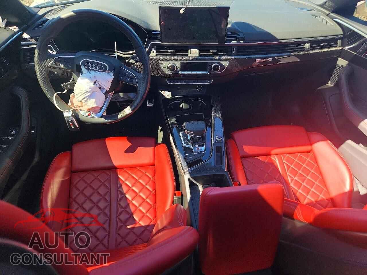 AUDI S5/RS5 2024 - WAUC4CF57RA070749