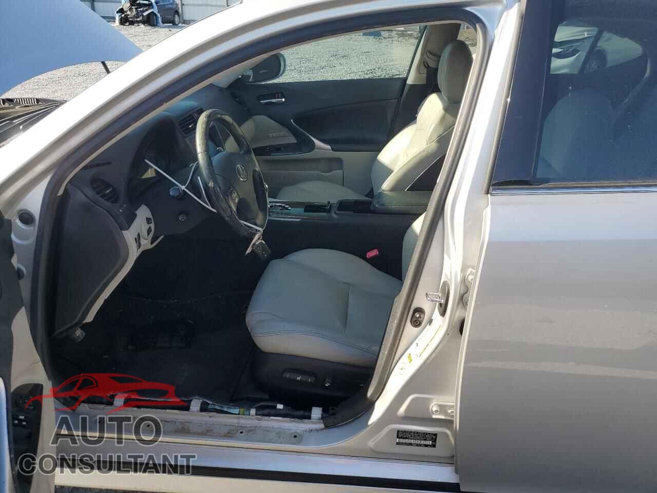 LEXUS IS 2010 - JTHCF5C28A5038536
