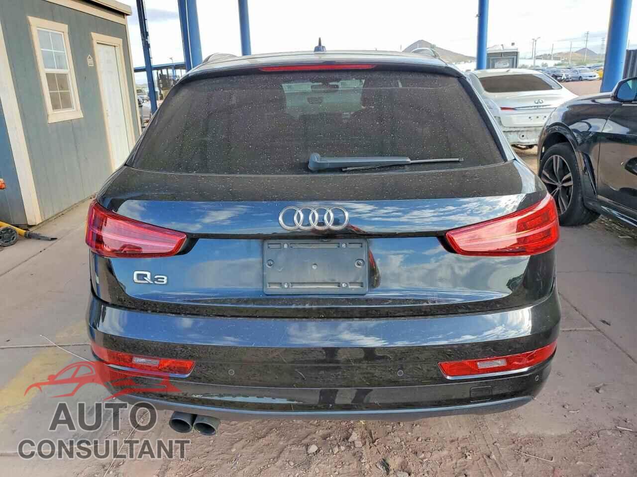 AUDI Q3 2017 - WA1BCCFS6HR009555