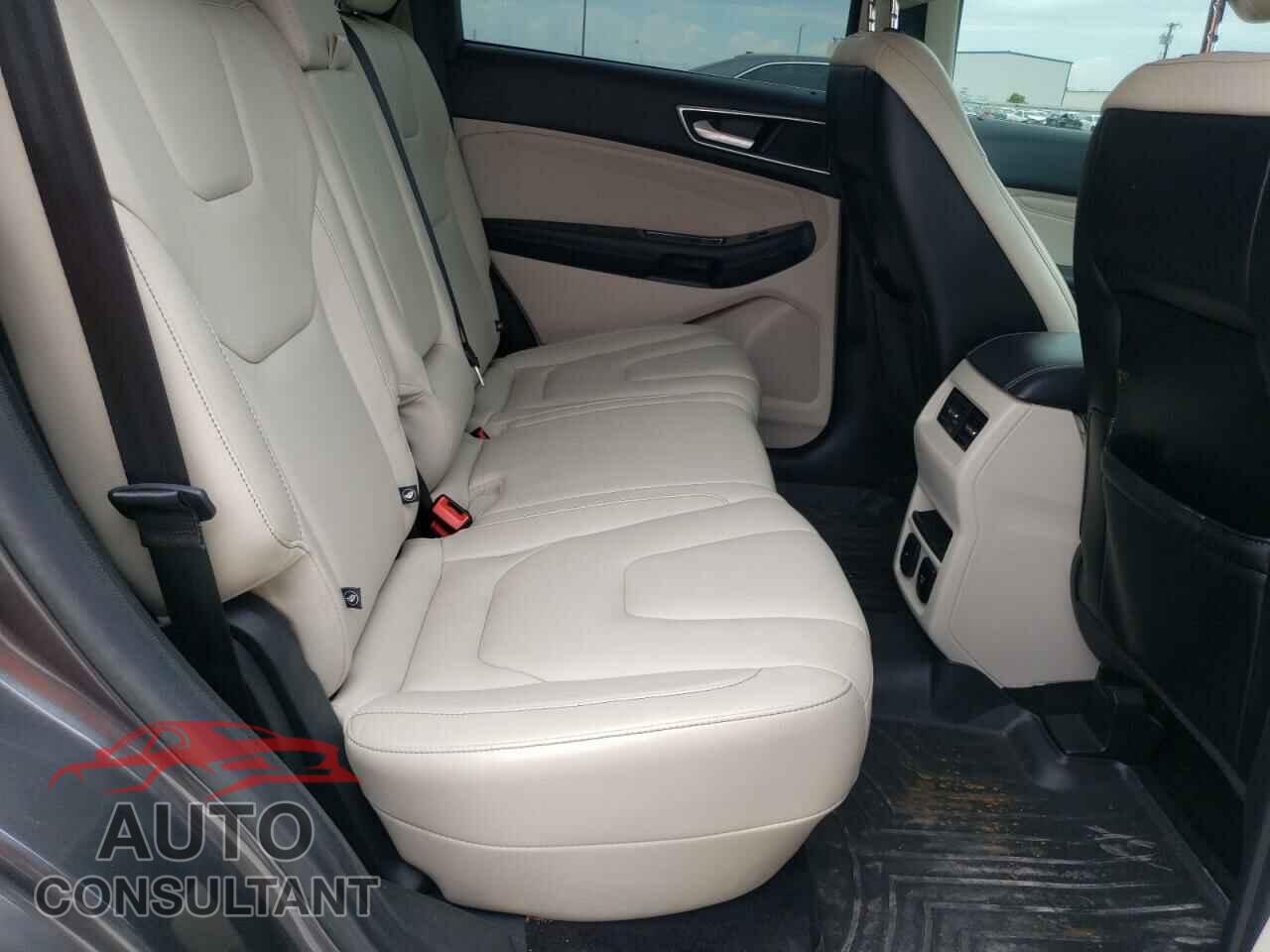 FORD EDGE 2018 - 2FMPK3K90JBB32211