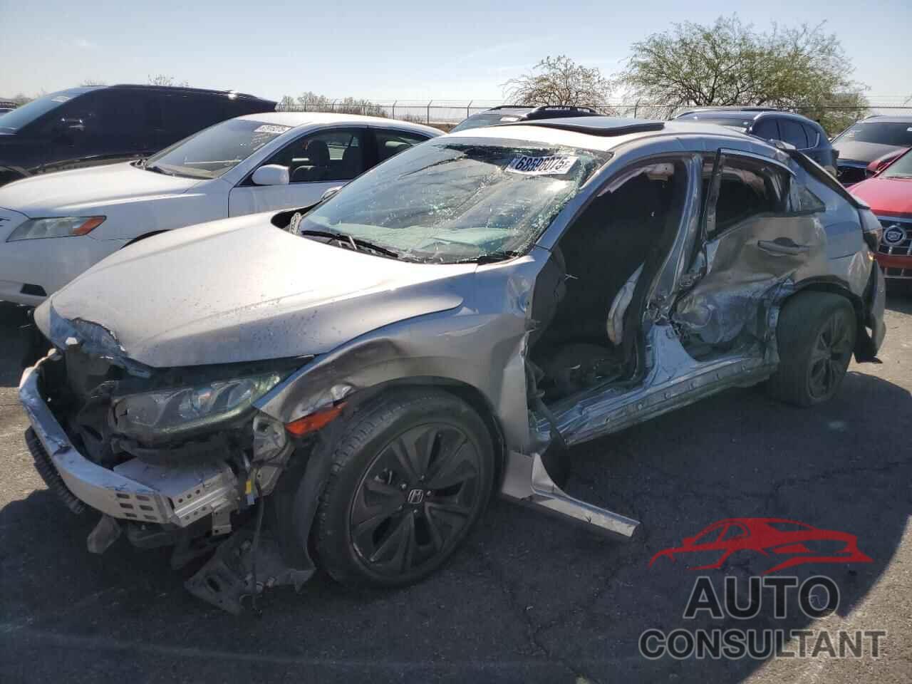 HONDA CIVIC 2018 - SHHFK7H5XJU222625