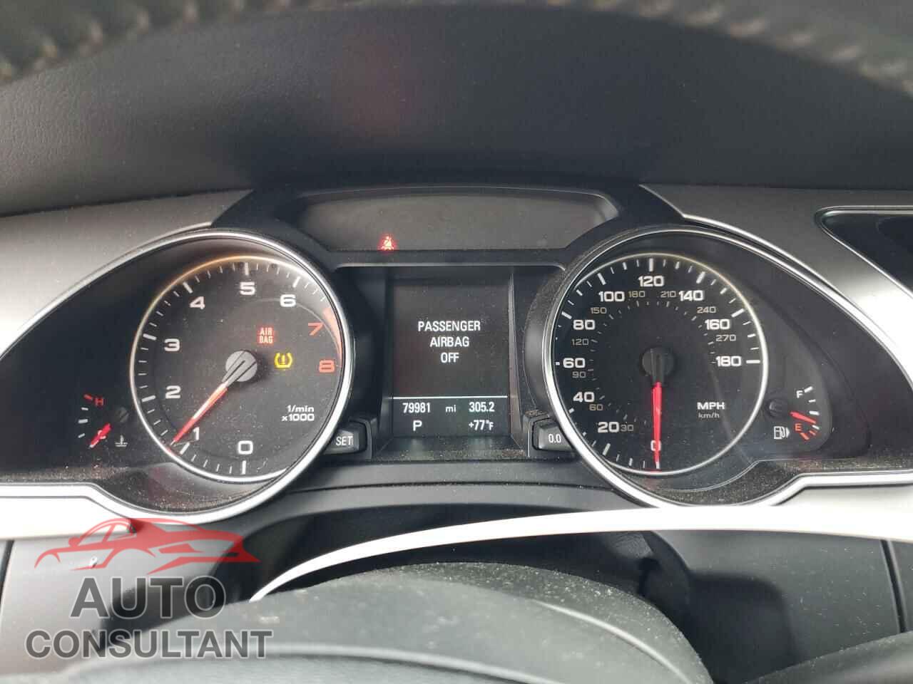 AUDI A5 2012 - WAUVFAFH3CN004331