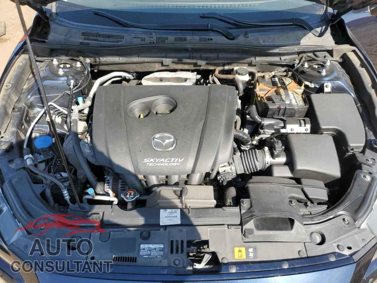 MAZDA 3 2017 - 3MZBN1L74HM109897