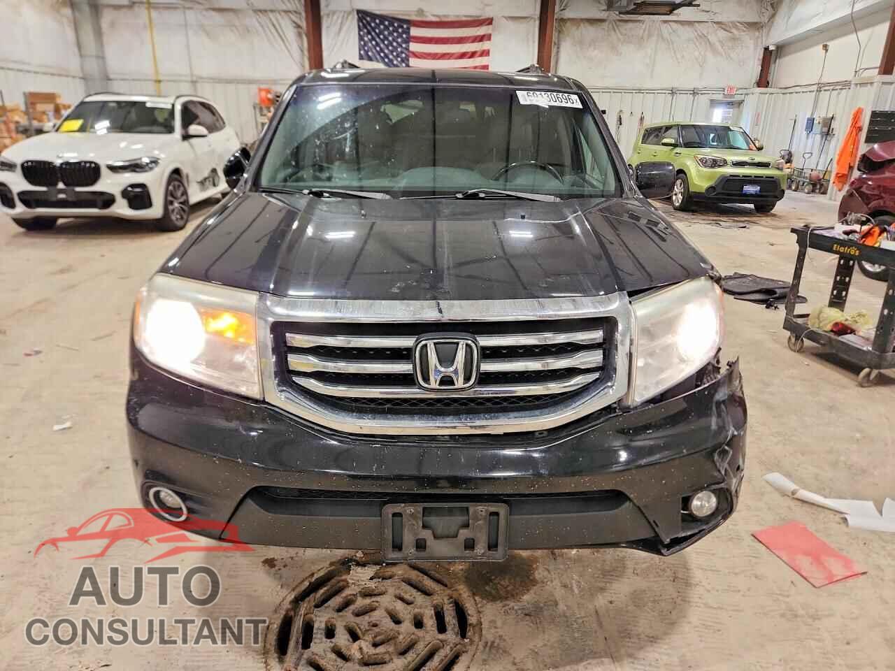 HONDA PILOT 2013 - 5FNYF4H96DB022880