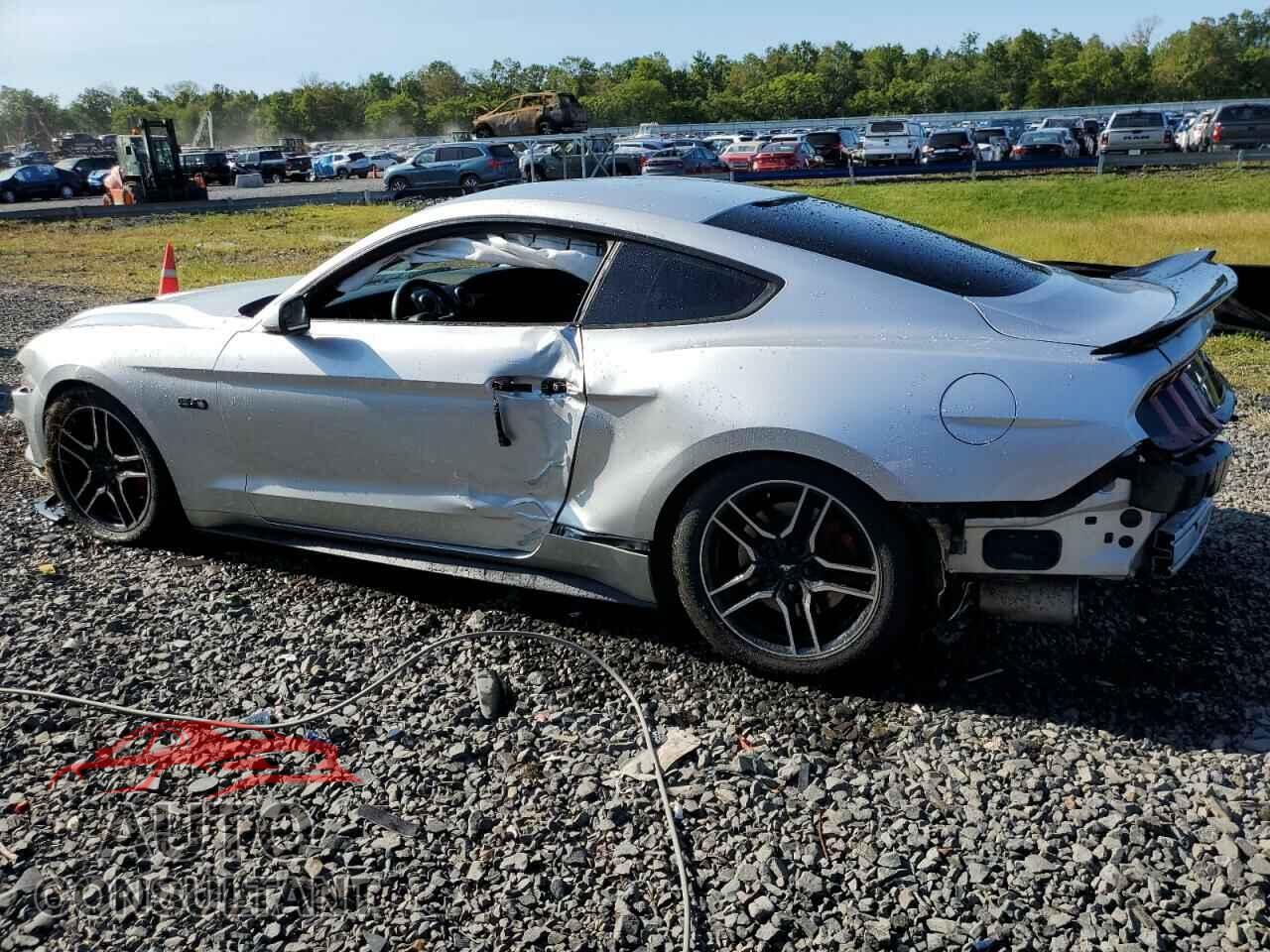 FORD MUSTANG 2018 - 1FA6P8CF2J5122468