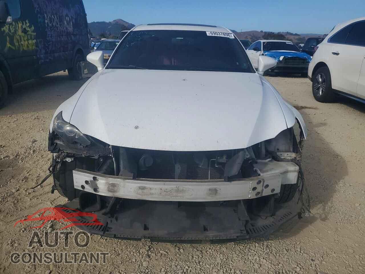 LEXUS IS 2014 - JTHBF1D28E5029800