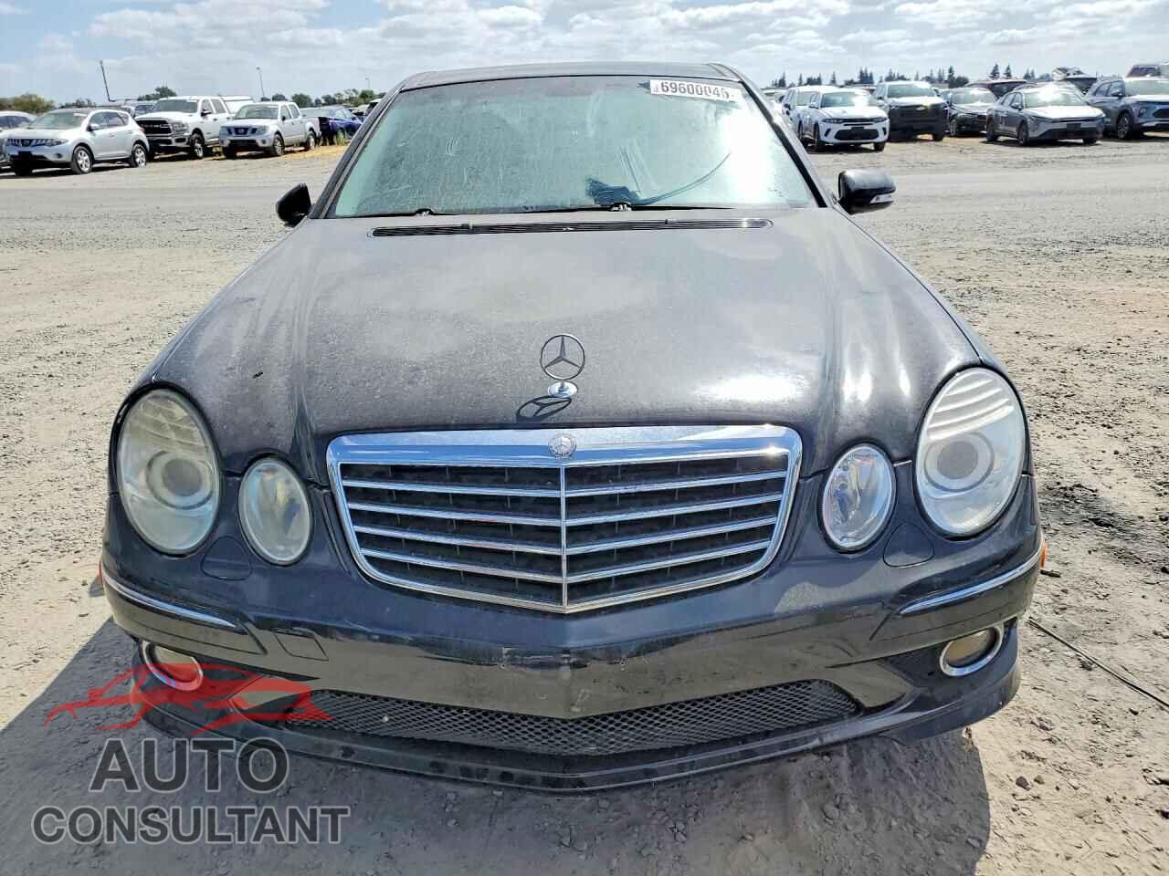 MERCEDES-BENZ E-CLASS 2009 - WDBUF56X49B422631