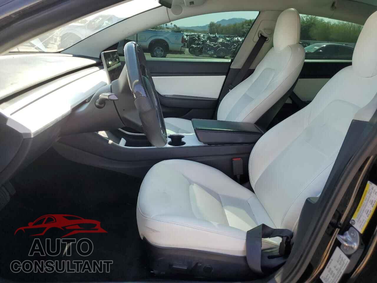 TESLA MODEL 3 2019 - 5YJ3E1EB5KF391567