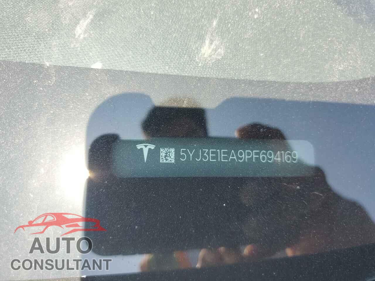 TESLA MODEL 3 2023 - 5YJ3E1EA9PF694169