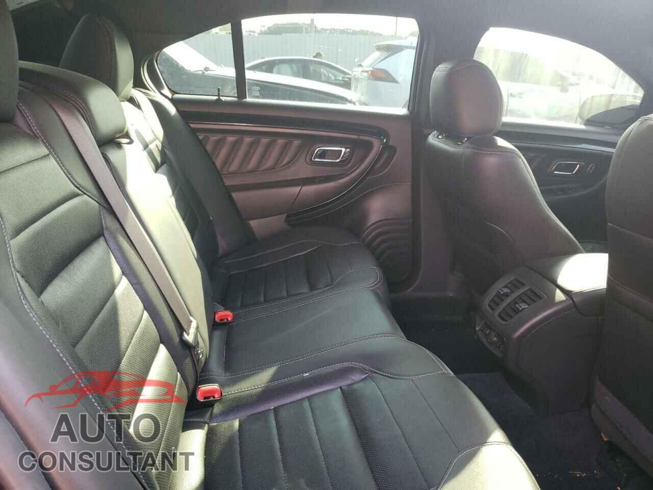 FORD TAURUS 2017 - 1FAHP2KT7HG112143