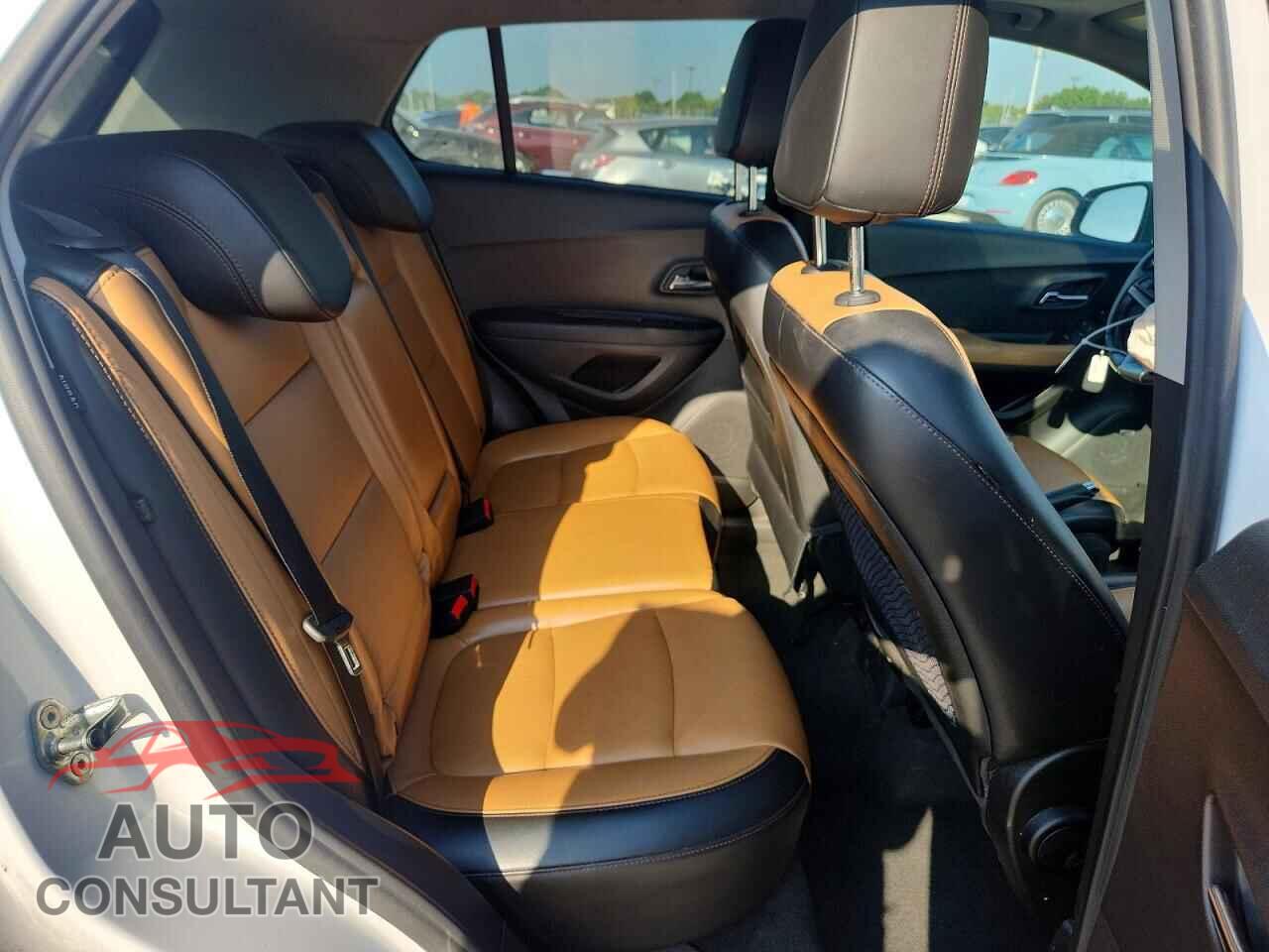 CHEVROLET TRAX 2019 - 3GNCJRSB3KL205161