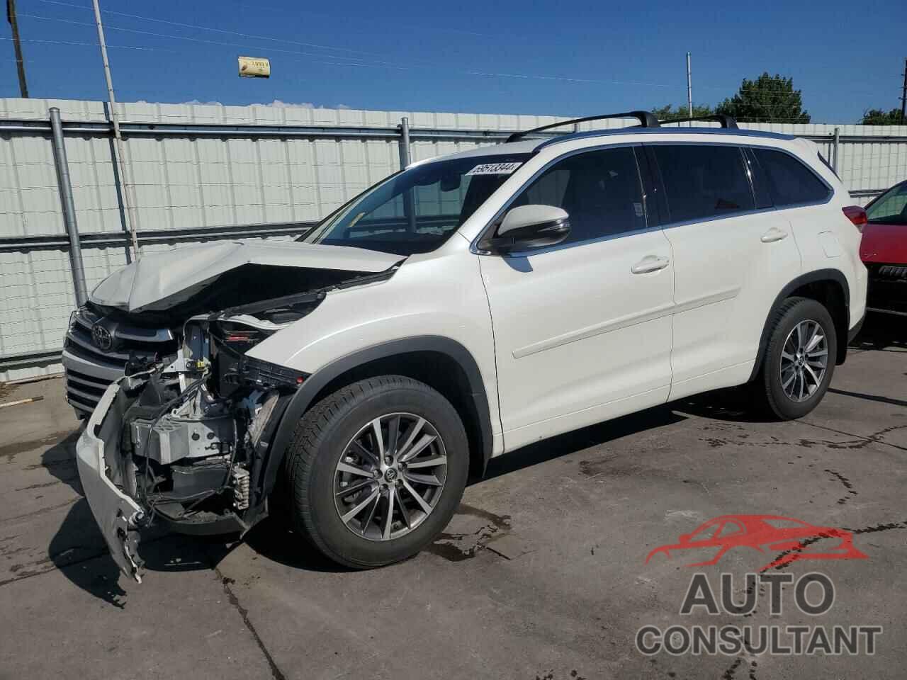 TOYOTA HIGHLANDER 2017 - 5TDJZRFH7HS451236