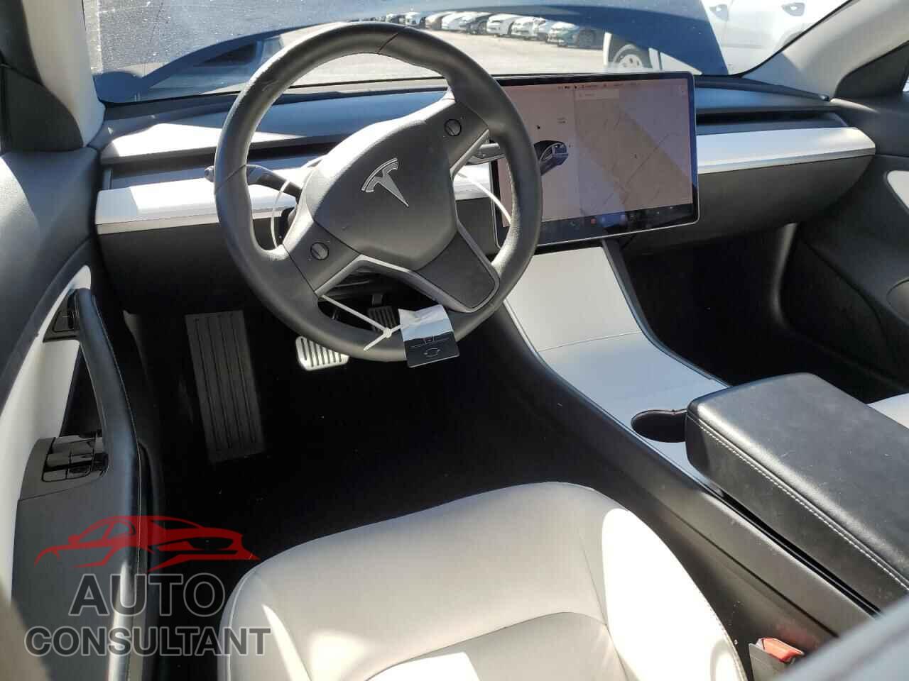 TESLA MODEL 3 2019 - 5YJ3E1EA6KF509911
