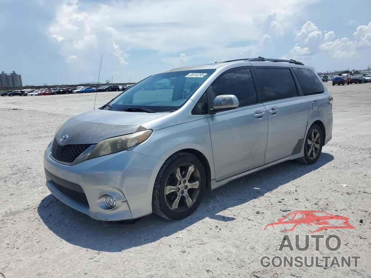 TOYOTA SIENNA 2012 - 5TDXK3DC2CS179044