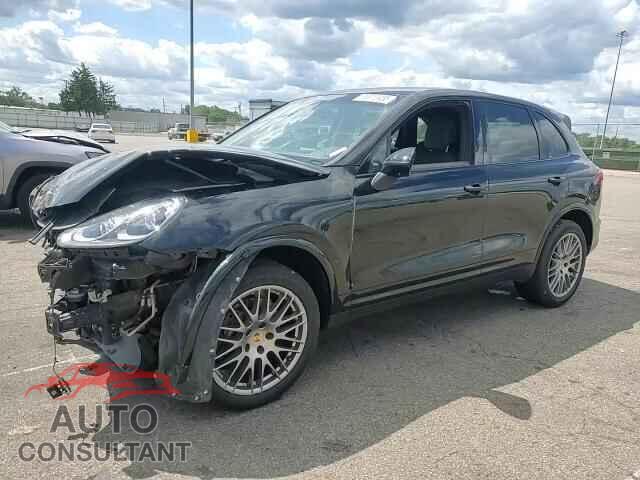 PORSCHE CAYENNE 2017 - WP1AA2A24HKA80687