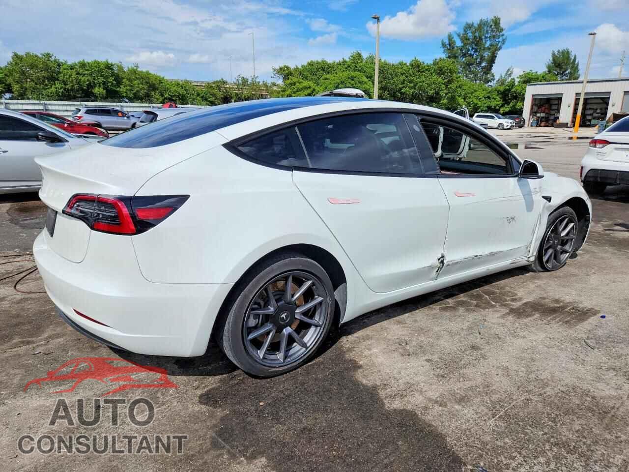 TESLA MODEL 3 2023 - 5YJ3E1EA6PF562017