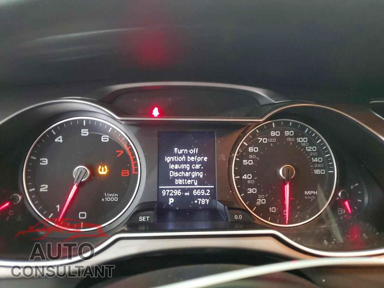 AUDI A4 2013 - WAUBFAFL4DN041431