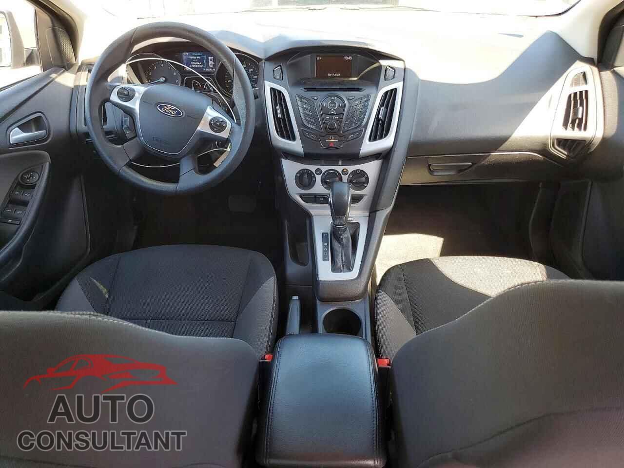 FORD FOCUS 2014 - 1FADP3F24EL272487