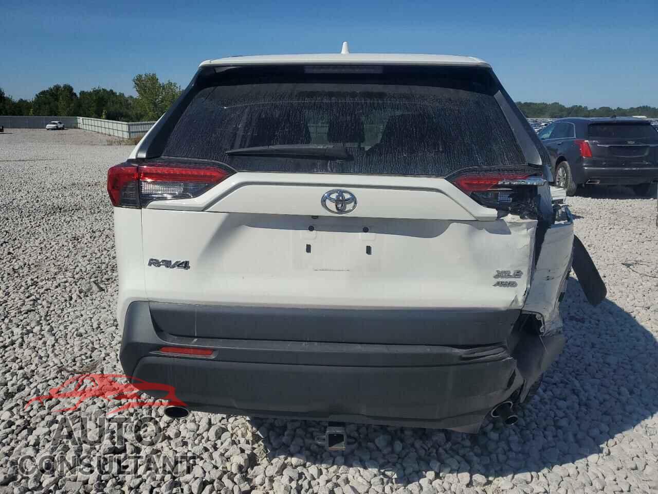 TOYOTA RAV4 2019 - JTMP1RFV2KD003822