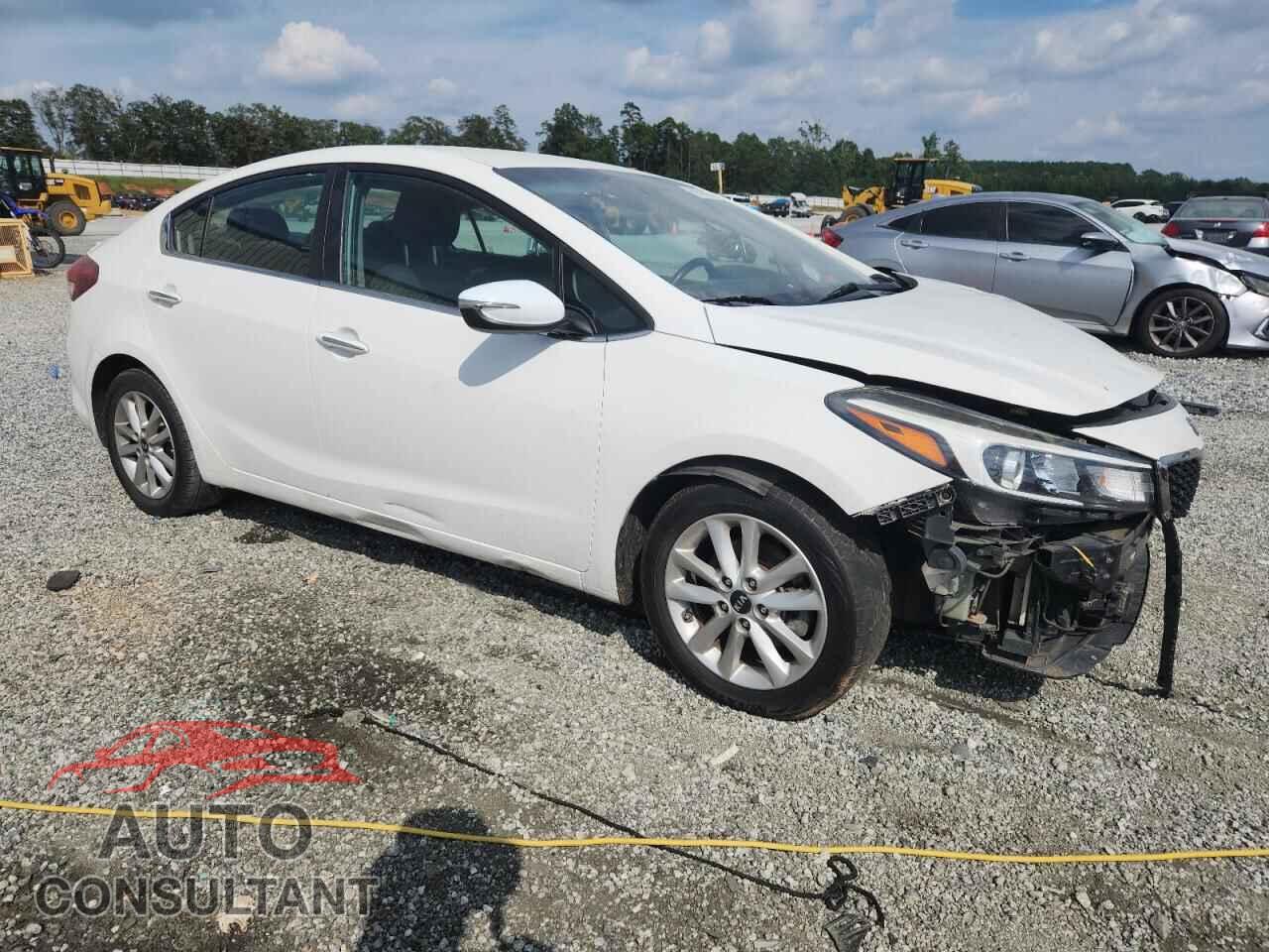 KIA FORTE 2017 - 3KPFL4A7XHE123876