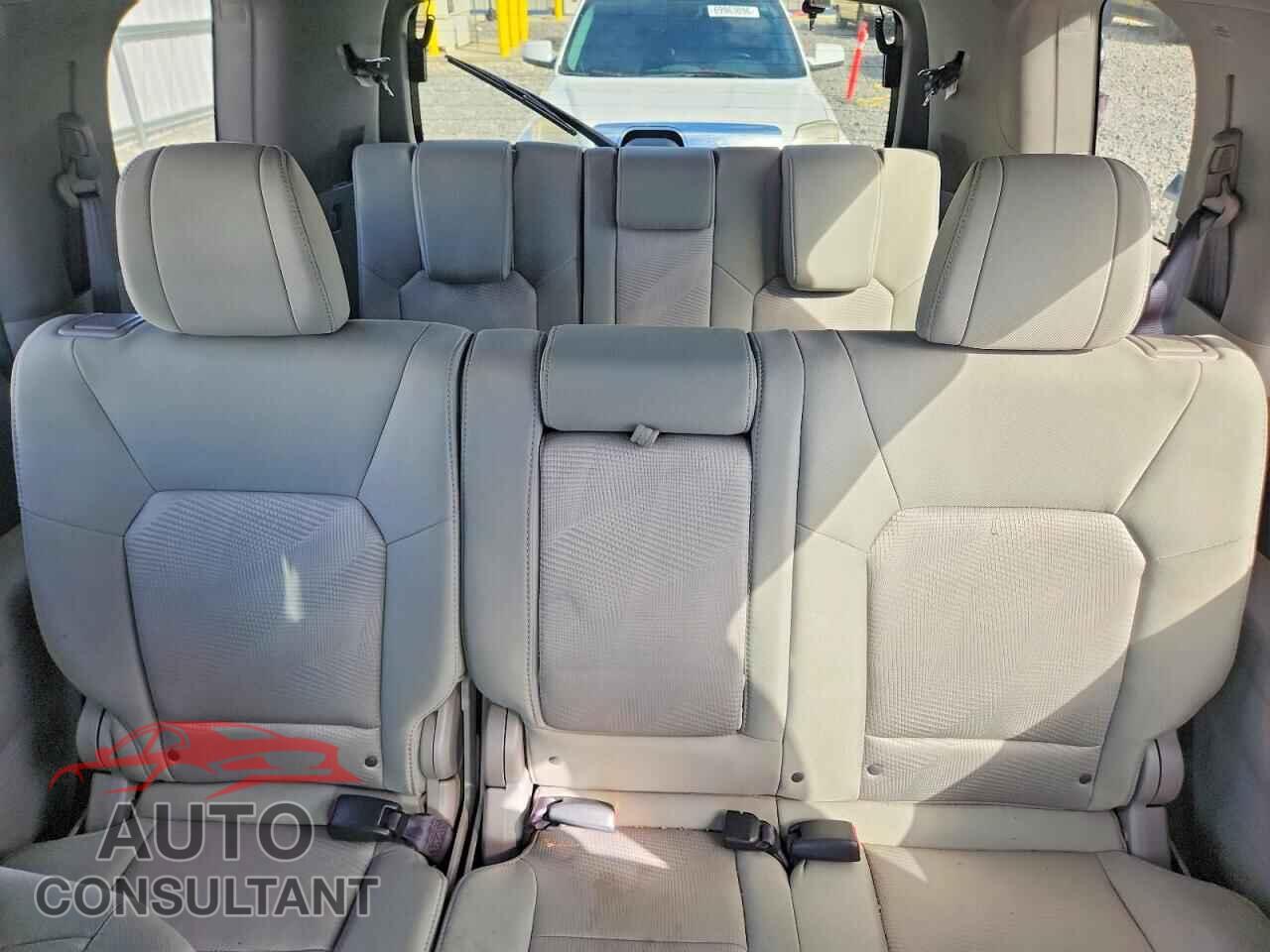 HONDA PILOT 2013 - 5FNYF4H2XDB004028