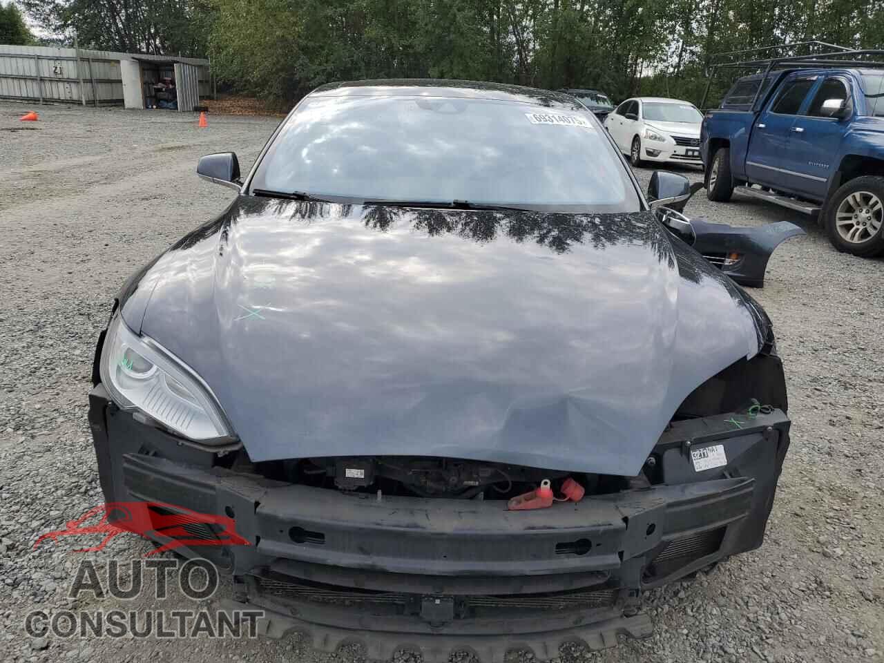 TESLA MODEL S 2015 - 5YJSA1H26FF084322