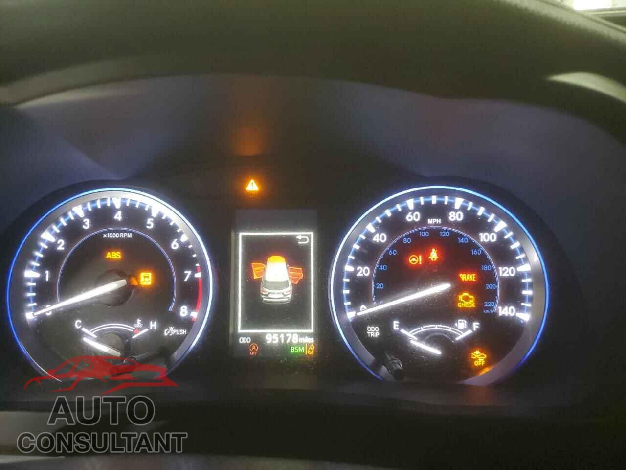 TOYOTA HIGHLANDER 2017 - 5TDJZRFH2HS517367