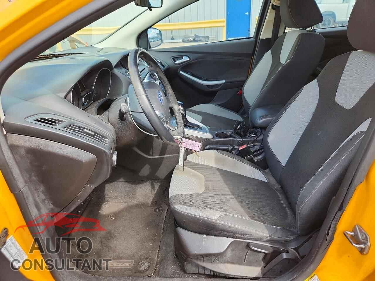 FORD FOCUS 2012 - 1FAHP3K2XCL416080