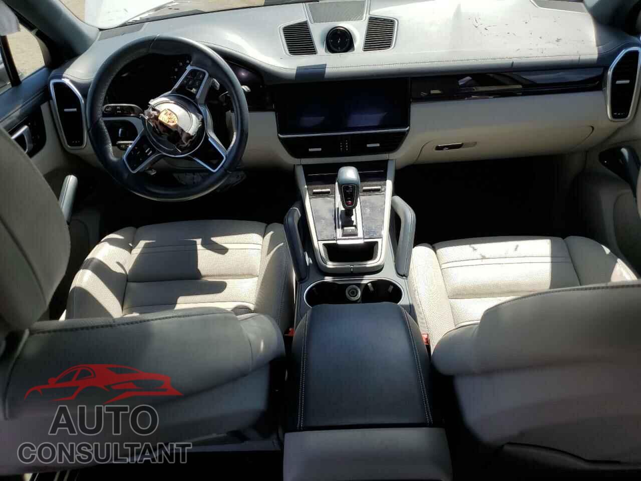 PORSCHE CAYENNE 2020 - WP1AA2AY7LDA02602