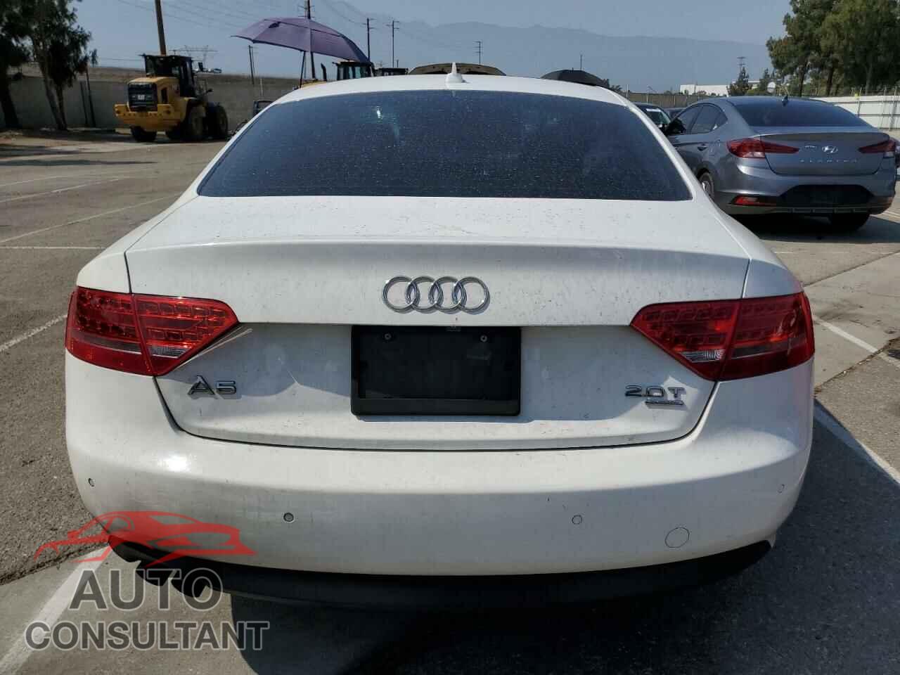 AUDI A5 2010 - WAULFAFR8AA048829