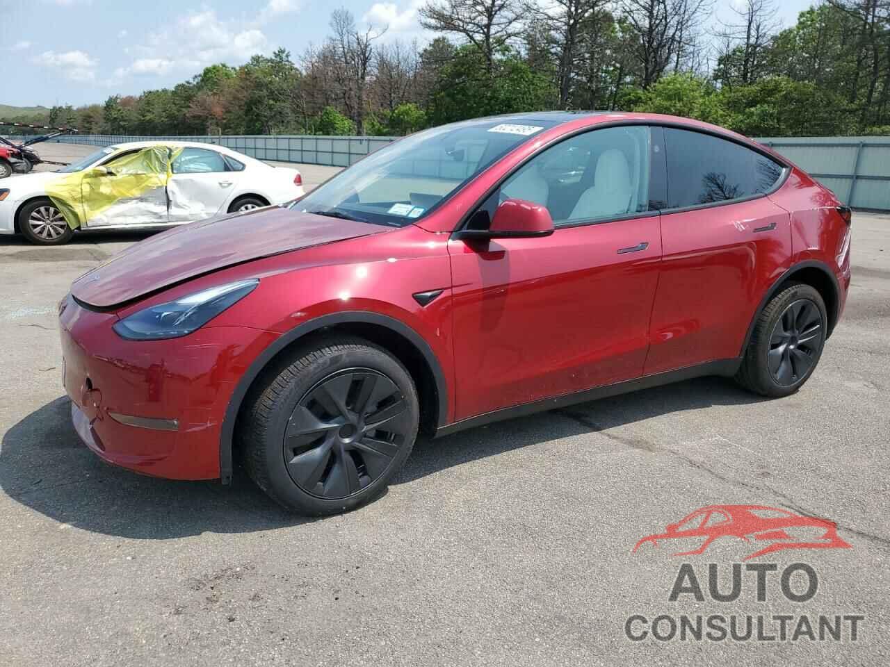 TESLA MODEL Y 2024 - 7SAYGDEE5RA305759