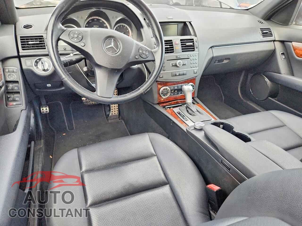 MERCEDES-BENZ C-CLASS 2011 - WDDGF8BB3BR163563