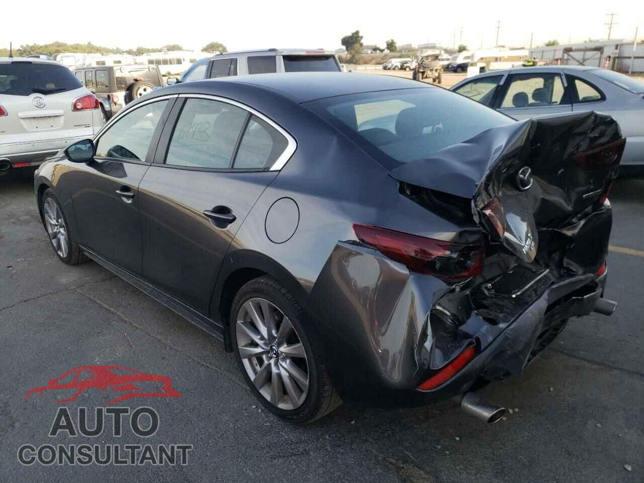 MAZDA 3 2021 - 3MZBPBBM7MM208585