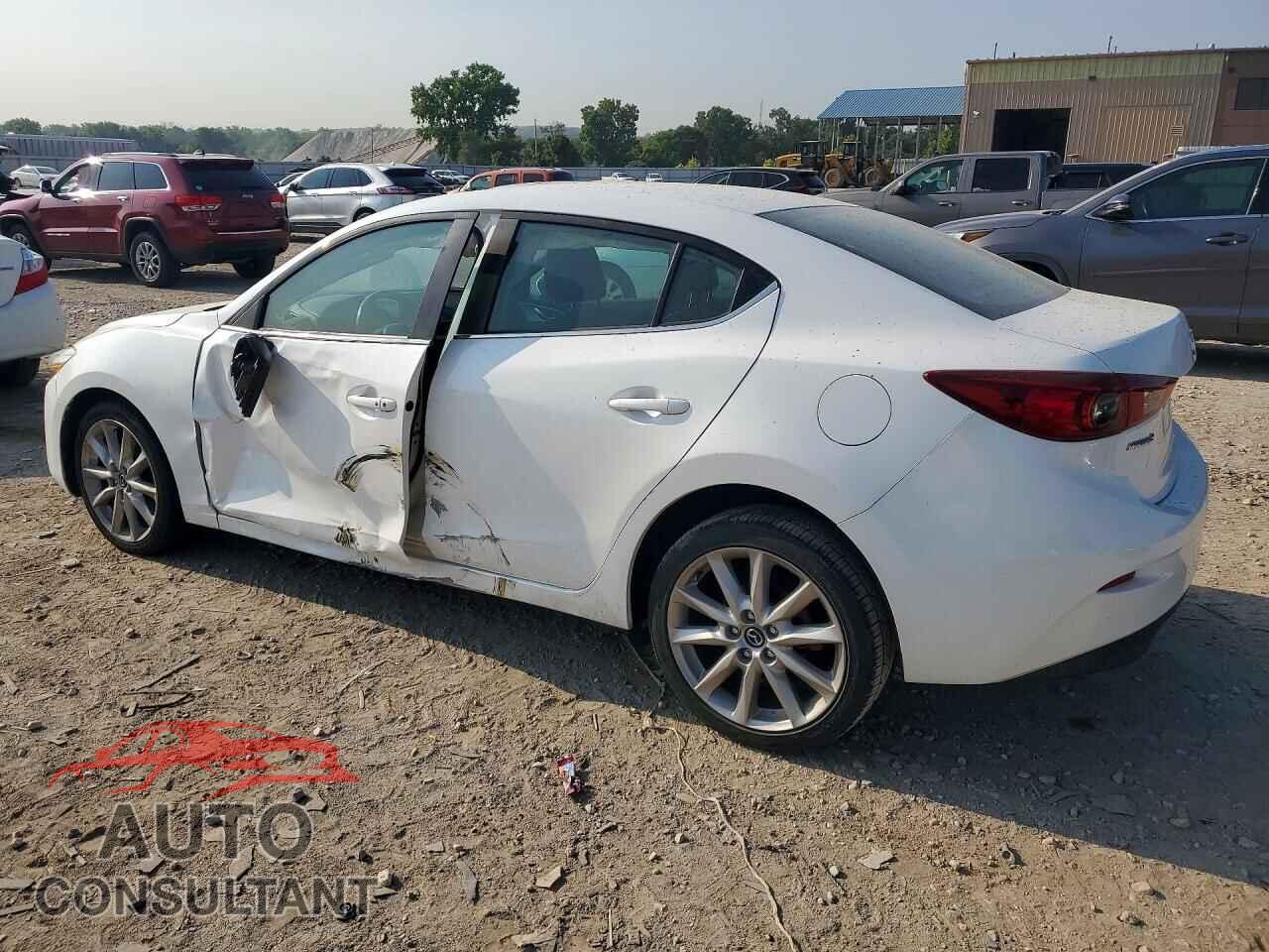MAZDA 3 2017 - 3MZBN1V79HM135960