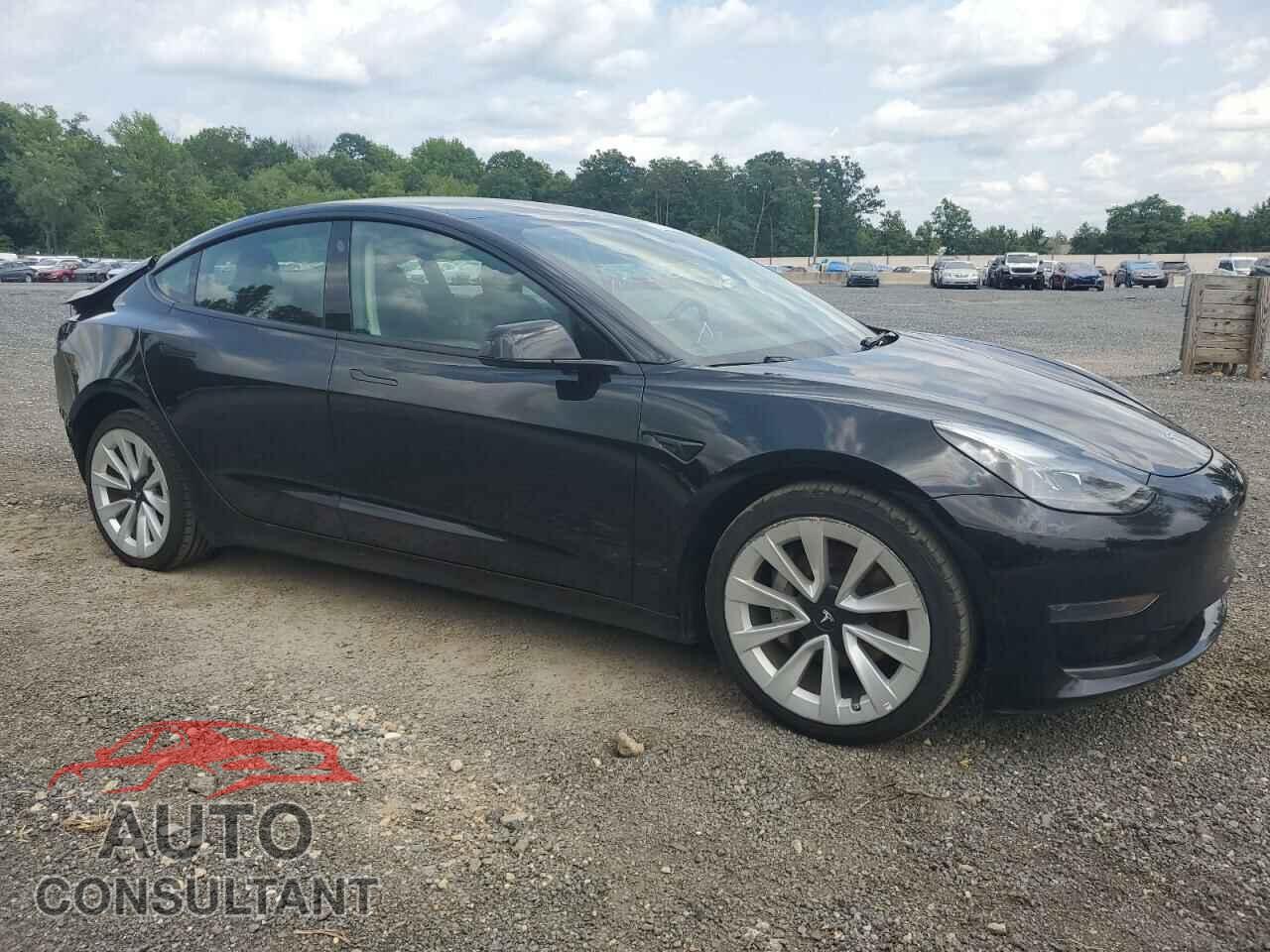 TESLA MODEL 3 2023 - 5YJ3E1EAXPF451972