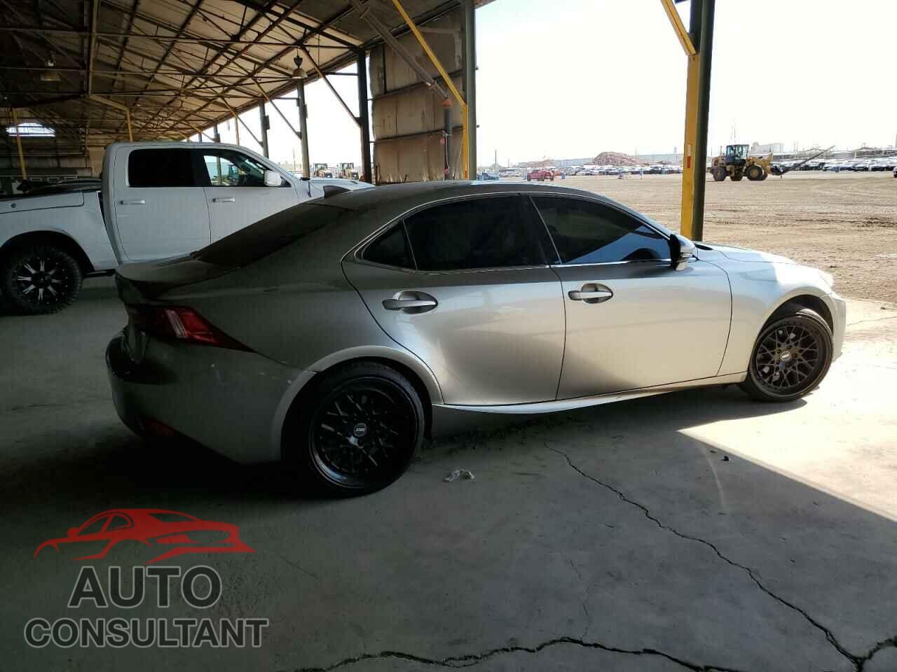 LEXUS IS 2014 - JTHBF1D2XE5018510